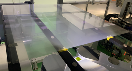 Film對玻璃之貼合代工 (Film on Glasses)